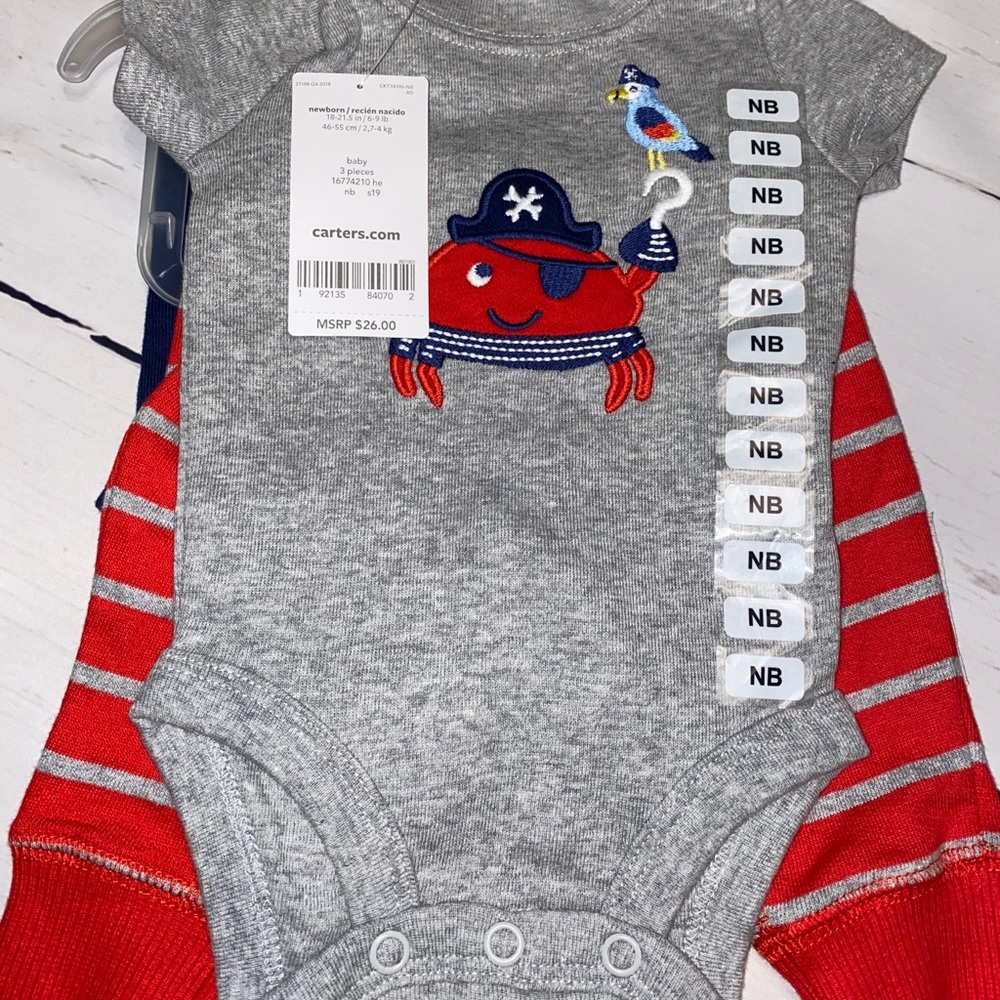 Newborn 3 piece Carter’s set